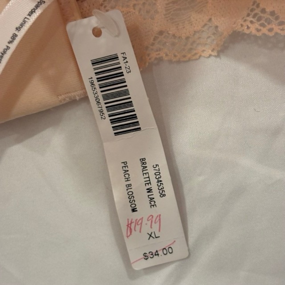 Soma Embraceable Lace Bralette - Peach Blossom - Size XL - Picture 5 of 9